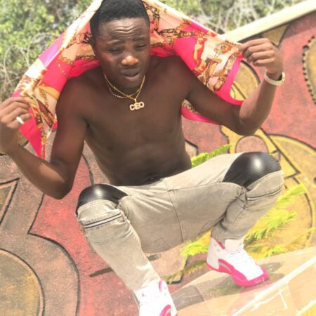 Tyga Wan - Money No Dey Ft. OJ Crystal (Prod. By Made MusiQ) Tyga Wan - Money No Dey Ft. OJ Crystal